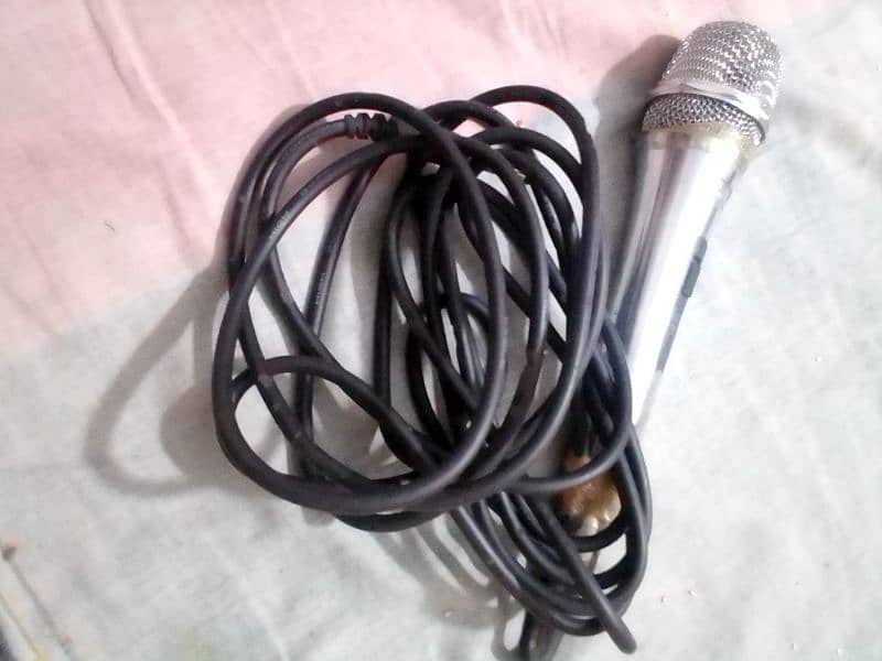 Sony original mic 10.10 condition 1