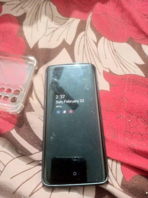 Samsung s9 all ok back carck ha non pta ha 2