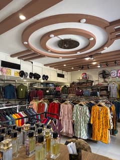 Experienced Salesman need For Garments store