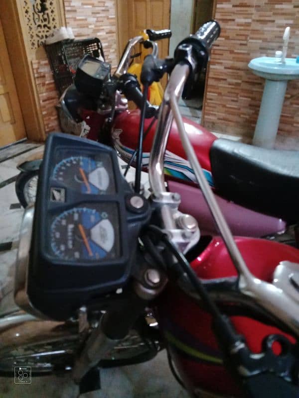 Honda 125 ( 20 modal 4