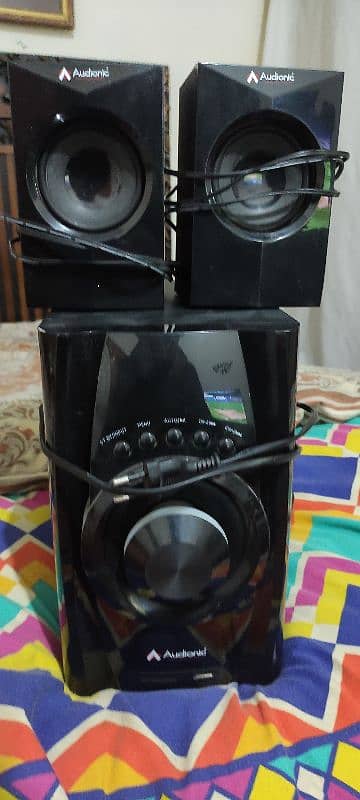 Audionic Mega 40 speaker 0