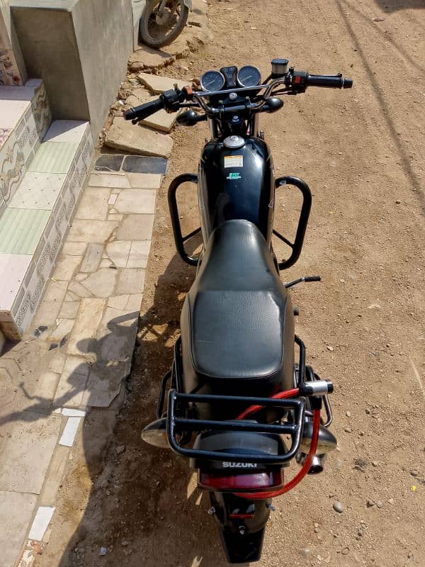 Suzuki 150 urgent sale Condition 10/9 0