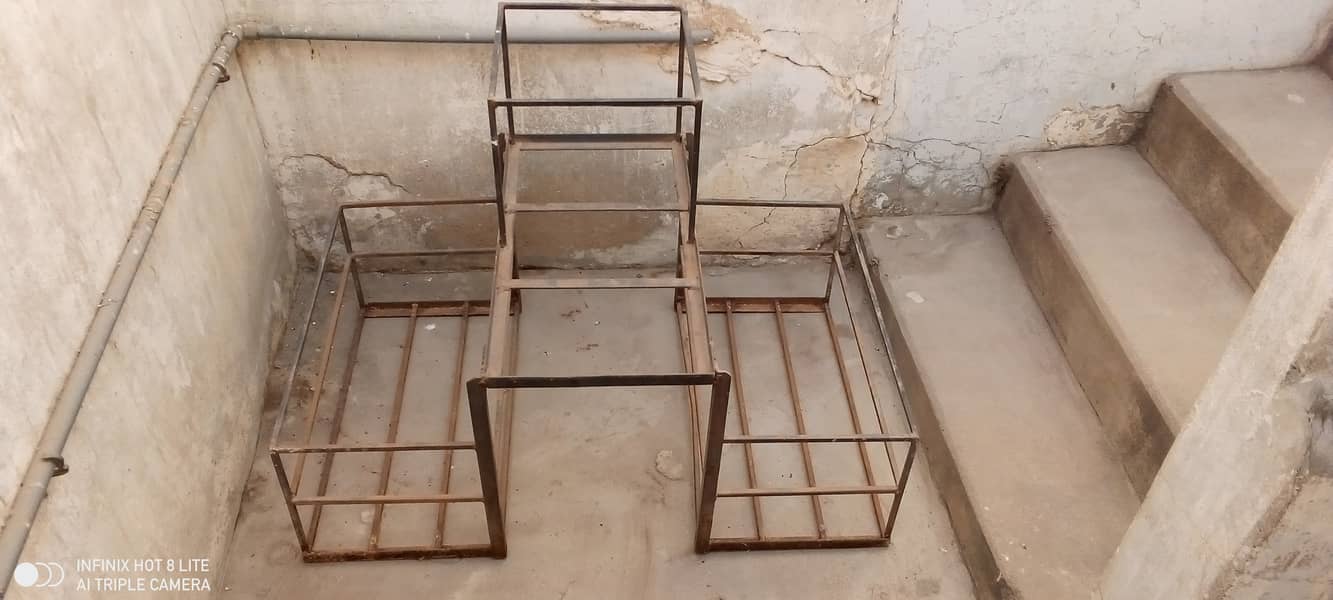 Heavy-Duty Iron Stand for Sale for Delivering Water Bottles and eggs. 4