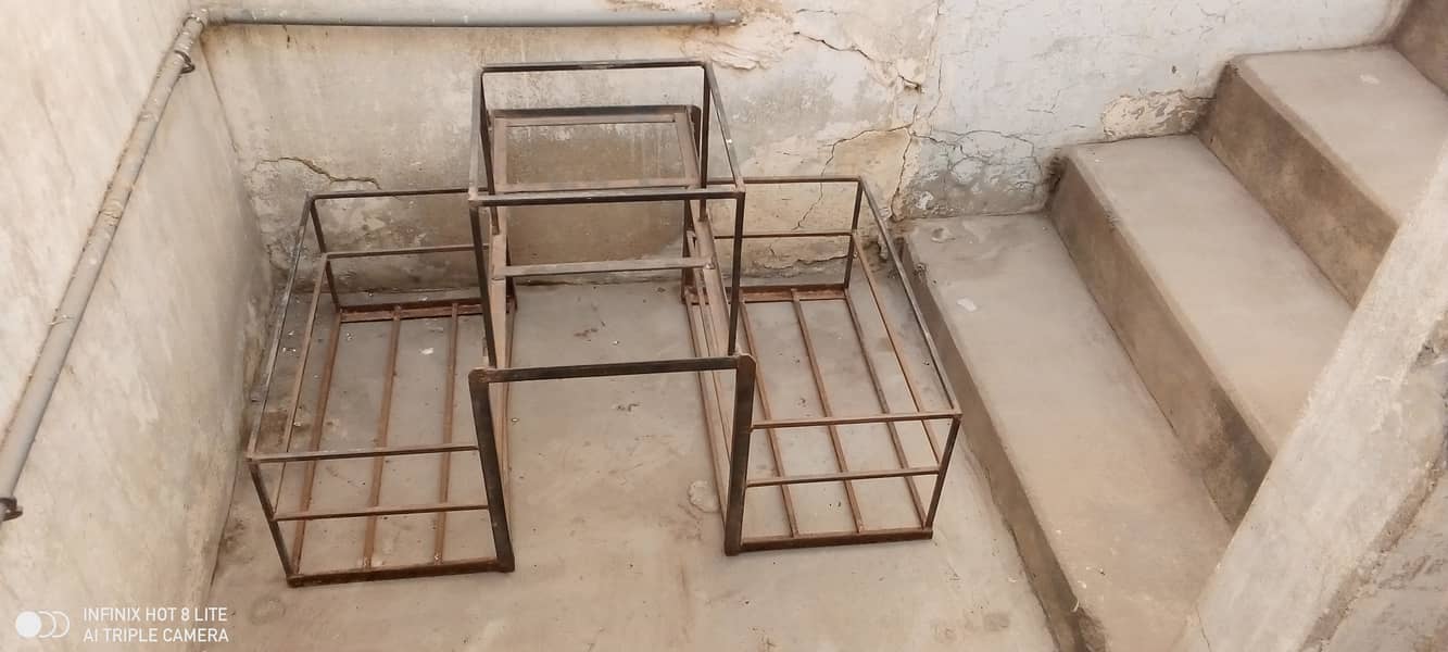 Heavy-Duty Iron Stand for Sale for Delivering Water Bottles and eggs. 7