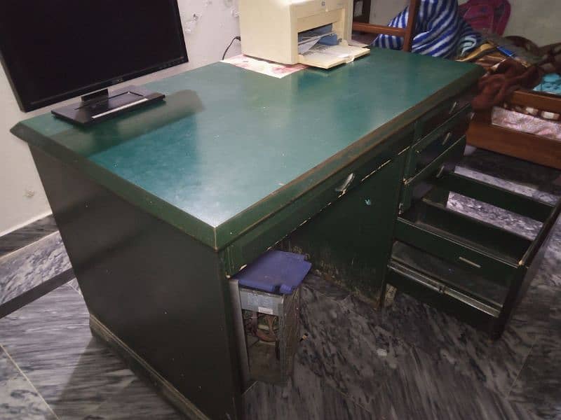 Best Quality Table for sale 6