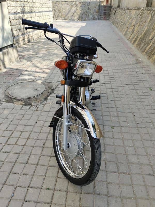 Honda CG 125 2024 Model - Golden No 2