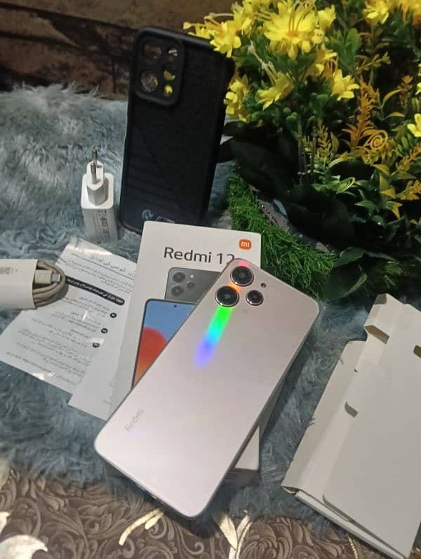 Redmi 12 with Box org Charger 8+128GB 0