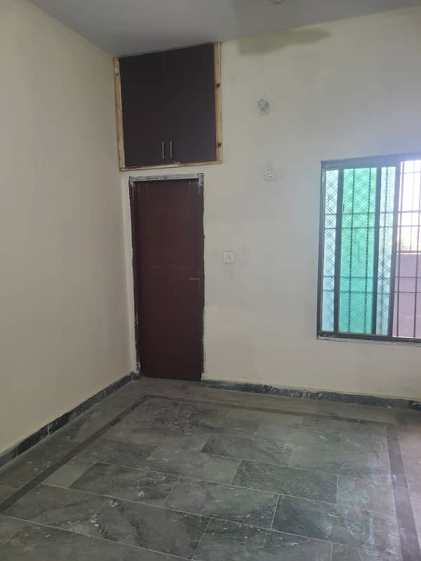 2 bedroom beautiful upper portion available for rent 3