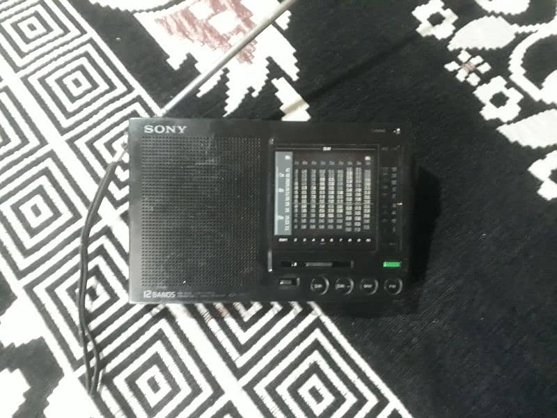 Sony 7601 ICF-SW 12 Band Radio 1