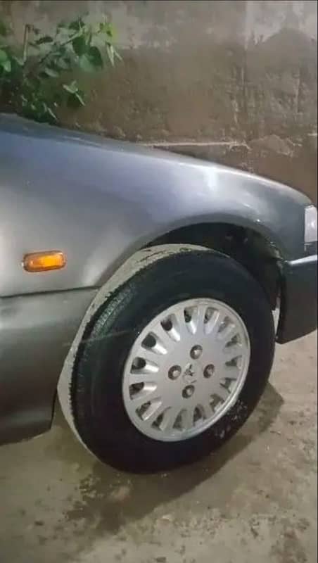 HONDA CIVIC 1990 MODEL RIMS 4