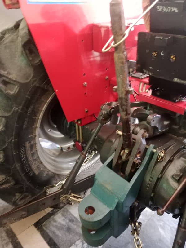 Massey Ferguson 385 6