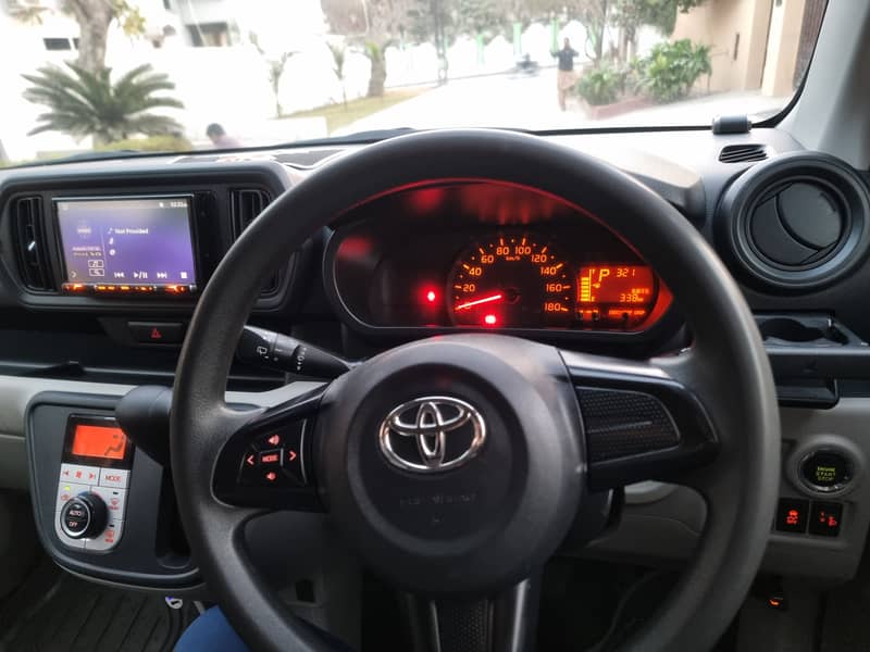 Toyota Passo 2018 , Top variant XL Package S 6