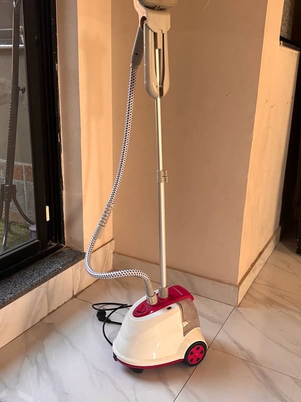 Garment Steamer 0