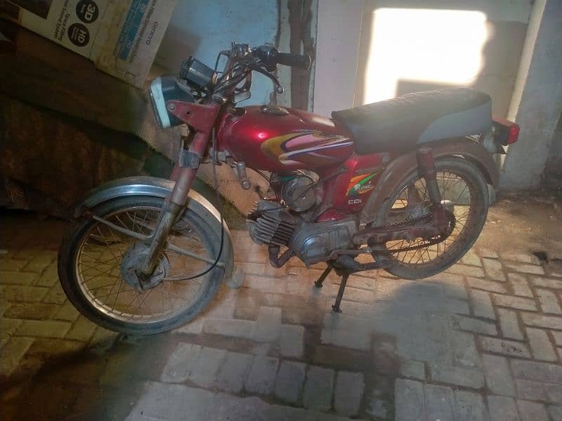 yahama  1991 model  Bike for sale, watt app number 0344.1407625 1