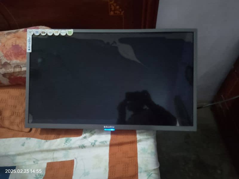 32" ecostar led tv panal break hy baqi ok hy 0