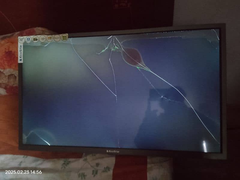 32" ecostar led tv panal break hy baqi ok hy 1