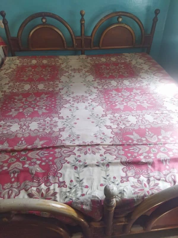 Wooden (Shesham ki lakhar) Bed Set alongwith 8 Inch Molty foam 0