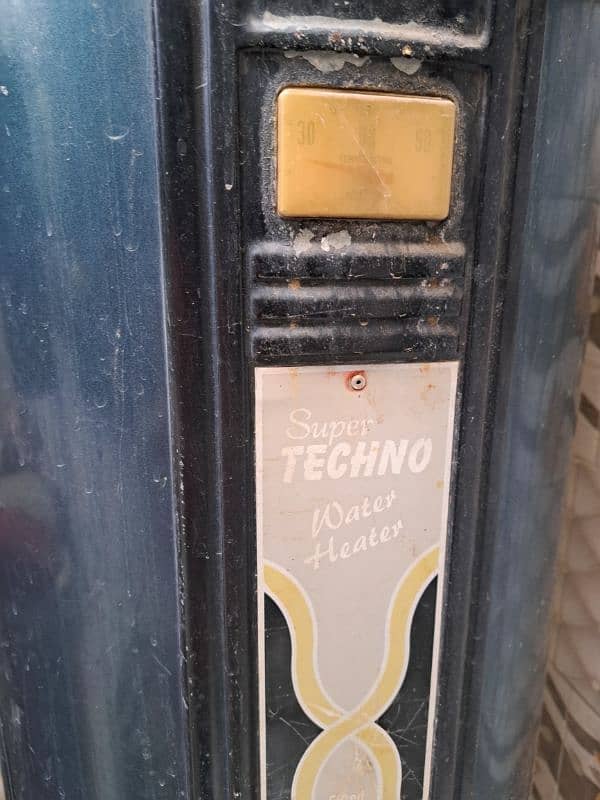 super techno water gaeser 9