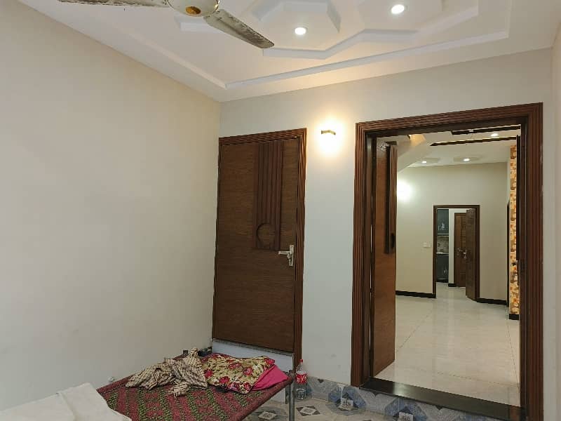 At Main Double 50 Fit Road, 5 Marla Brand New House For Sale In Nawab Town 37