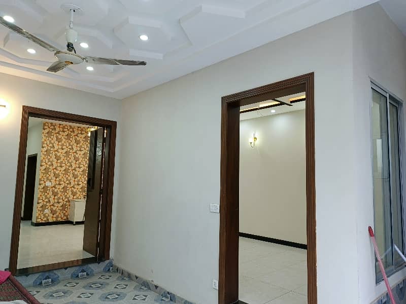 At Main Double 50 Fit Road, 5 Marla Brand New House For Sale In Nawab Town 39