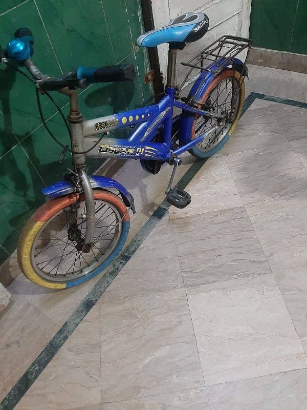 Bicycle for ages 4 to 10 1