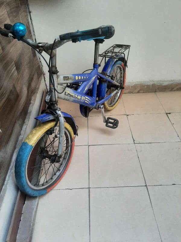 Bicycle for ages 4 to 10 6