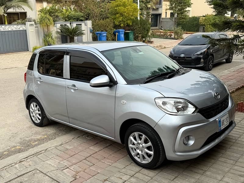 Toyota Passo 2017 1