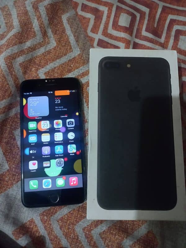 iphone 7plus 32gb pta approved 0