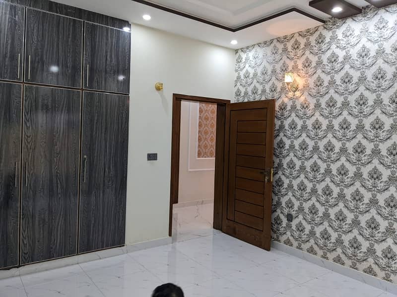 Brand New 1st Intery Full House For Rent With Real Pics Ready To Shift Near To Main Kahyban E Jumha Rood Double Kechin 27