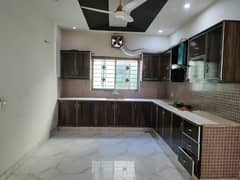 Brand New Type Portion For Rent On The 80 Fit Rood Near To Main Tareq Garden Park