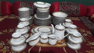 imported dinner set 24 carat gold" 93 pcies