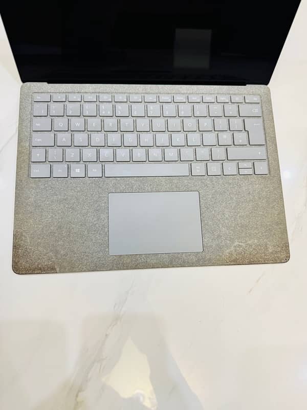 Microsoft surface i5 1