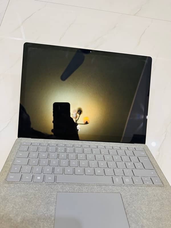 Microsoft surface i5 2