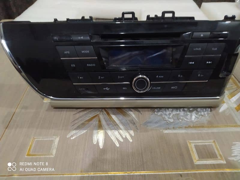 Toyota Grande music player with complete accessories 0