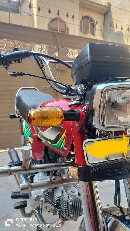 Honda CD 70 2022 Model – Excellent Condition! 4