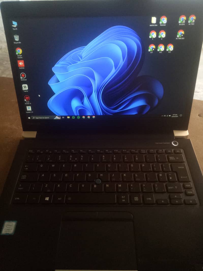 Toshiba Portege X30-e, i7 8th generation, 8/256 GB, 3+ Hours battery 5