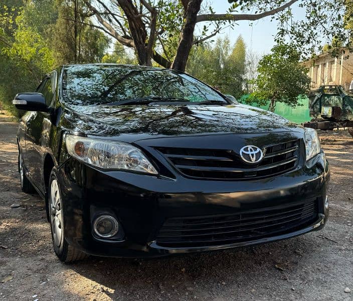 Toyota Corolla GLI 2013 0