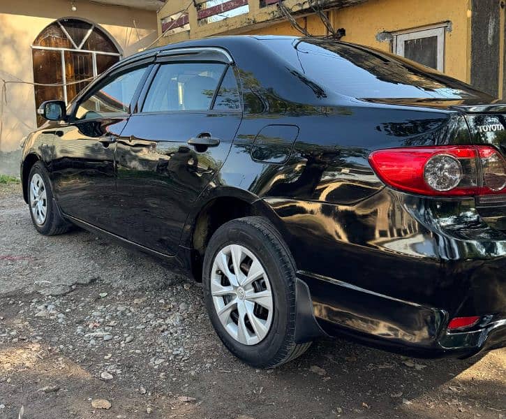 Toyota Corolla GLI 2013 6