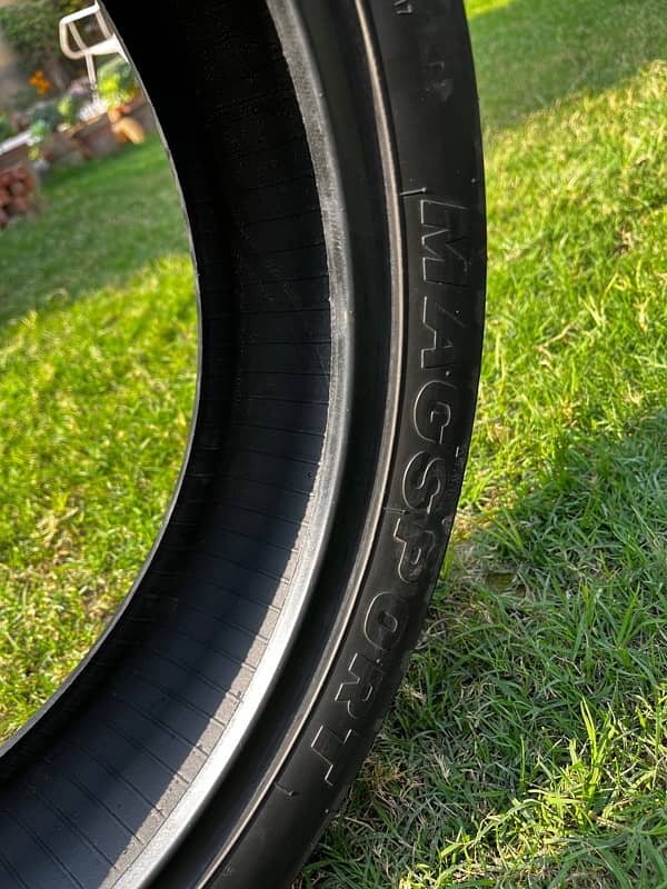 140/60/70 Magsport tubeless tyre (slightly used) 5