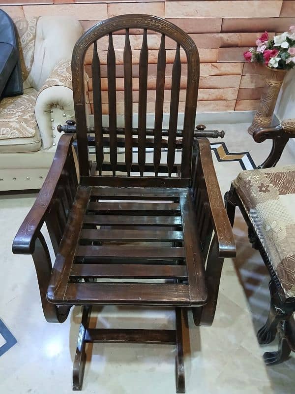 chinniyoti sofa set 4 seater or Sheesham Wood rocking chair 5