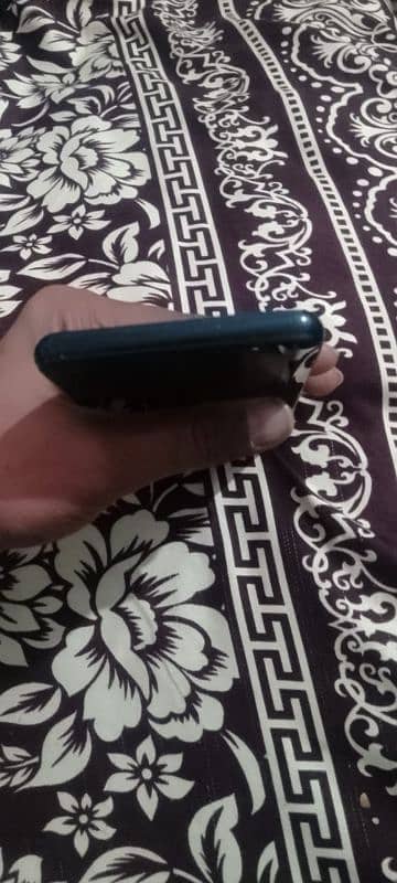 samsung  a21 good  used 5