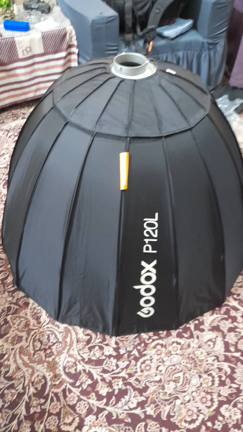 Godox Parabolic Softbox P120L 11