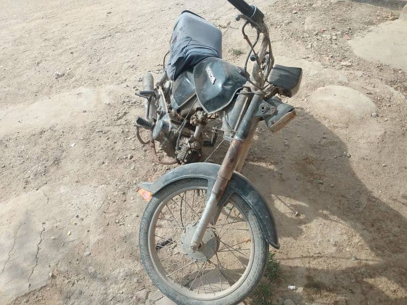 I m selling my Honda 70 0