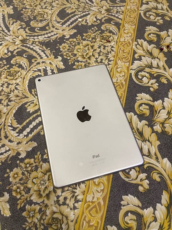 Apple iPad Air 2 7