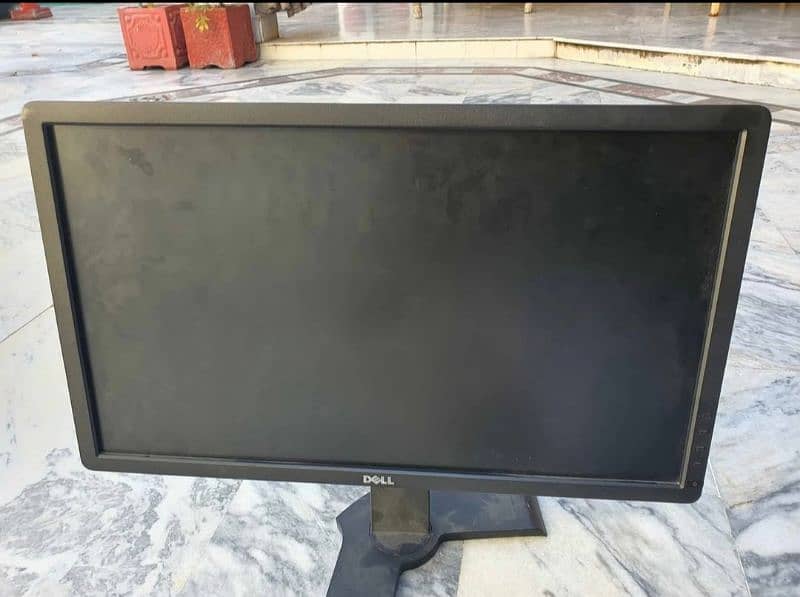 Gaming Lcd Monitor 23 inches for sale 3