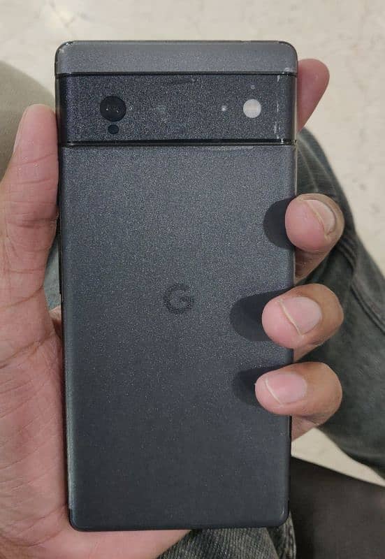 Google pixel 6 10/10 condition 2