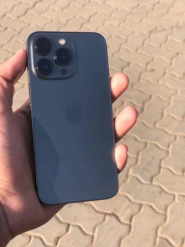 iPhone 13 Pro 2