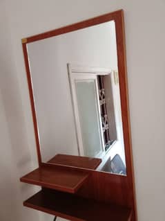 wall mirror