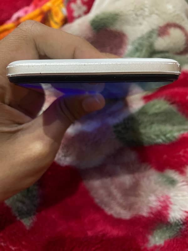 tecno camon 18t 128/7 gb all ok 5