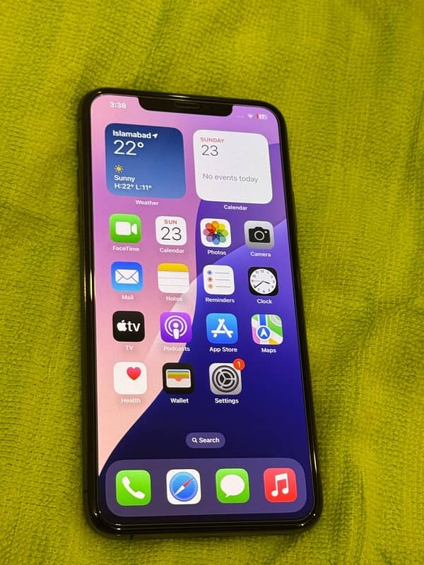 iPhone 11 Pro Max 64 Gb factory unlock non pta 9